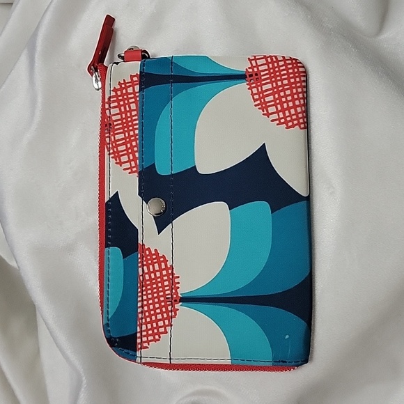 Fossil Keyper Floral Wristlet - Picture 2 of 9